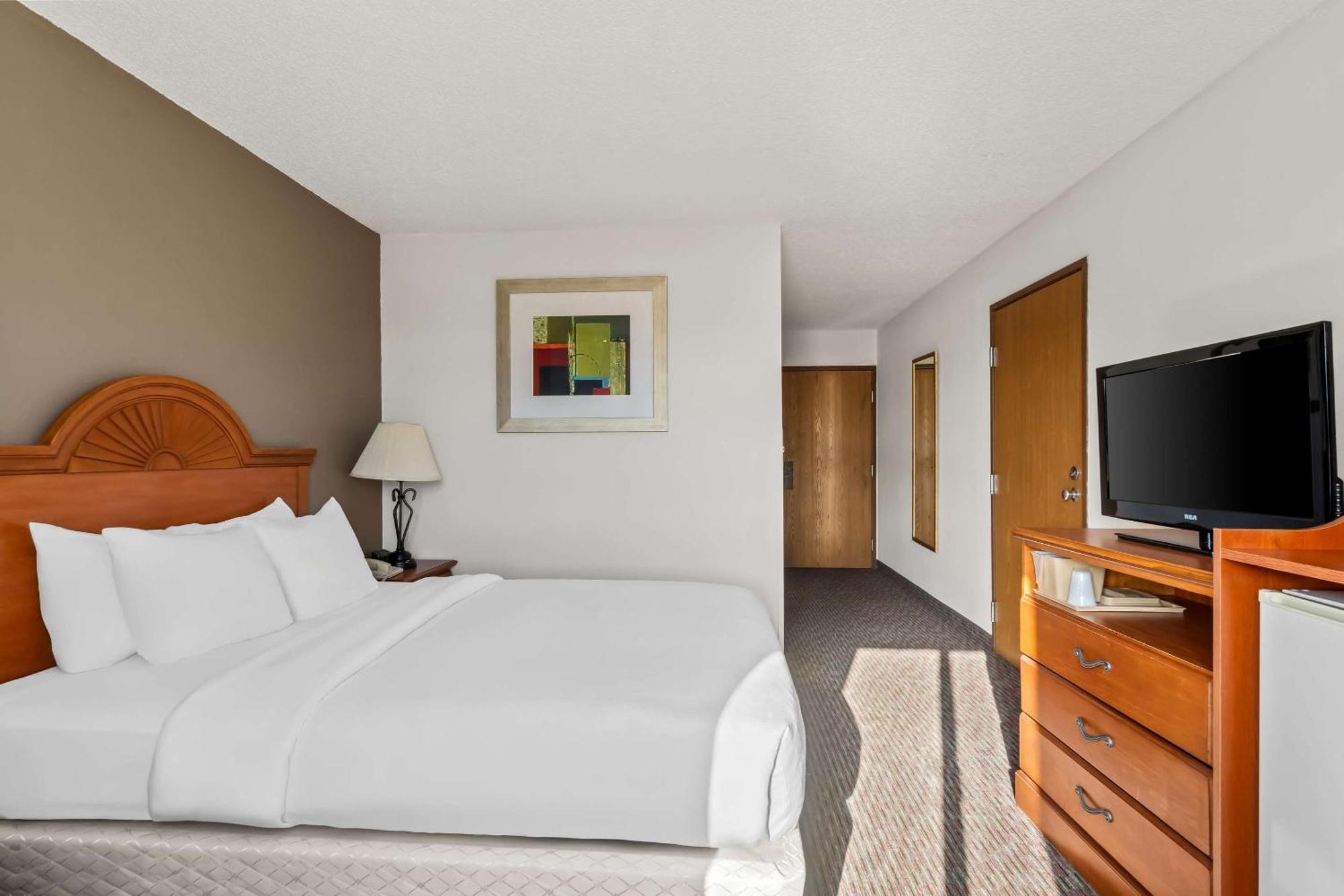Quality Inn Sidney I-80 Экстерьер фото